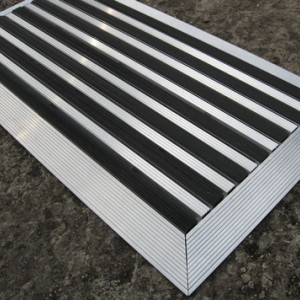 Алюминиевый обрамляющий порог Бразис 20х3000 мм