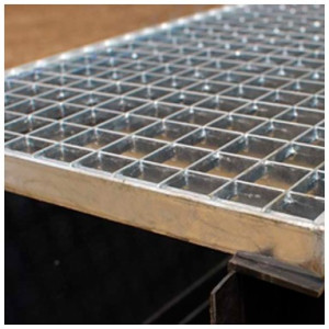 Стальная грязезащитная решетка Darvin ячейка 33х11 (1000х1000х30 мм)