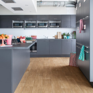 Линолеум IVC Super Velvet Chestnut Oak W30 (ш.р. 4 м)