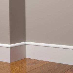 Плинтус Decor Dizayn DD715 13х90х2000 мм (пог. м)