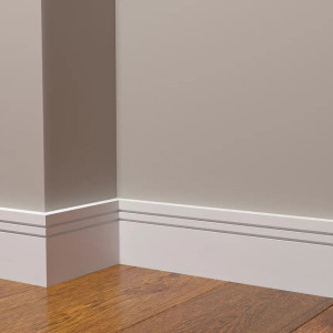 Плинтус Decor Dizayn DD717 13х80х2000 мм (пог. м)