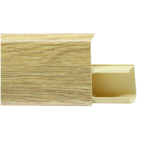 Плинтус пластиковый Winart Tera 710 дуб Окланд 24х72 мм (пог. м)