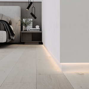 Скрытый плинтус Ликорн C-02.2.1 Серебристый блестящий 13.3х105(80) мм (пог. м)