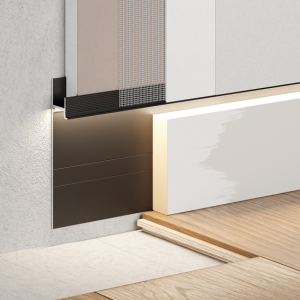 Скрытый плинтус Ликорн (C-02.2.3) под свет с вставкой под покраску (К-27.70) 13.3х105 мм (пог. м)