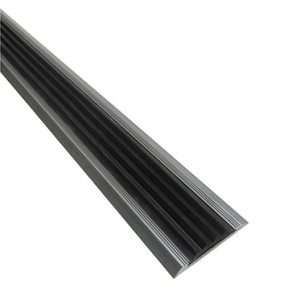 Алюминиевая противоскользящая накладка на ступени Darvin 2м SA1 Черная