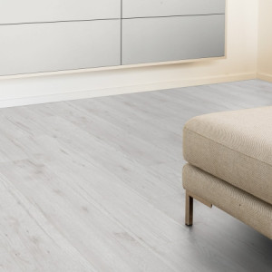 Ламинат Kaindl Natural Touch 8 Standard 34142 SQ Хикори Фресно