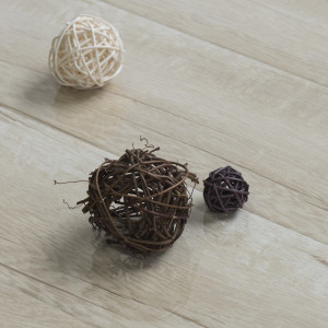 Ламинат Lamiwood Glanz 302 Дуб Шелк