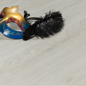 Ламинат SPC Vinilam Click Prestige 7 мм 10077 Дуб Линтер