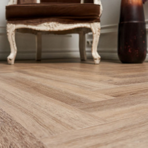 Ламинат SPC Vinilam Parquet Click IS11133 Северный паркет