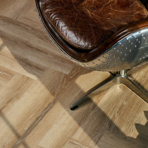 Ламинат SPC Vinilam Parquet Click IS11166 Паркет классический