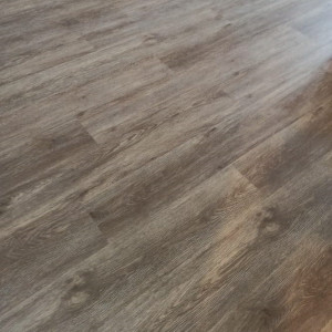 Виниловый SPC ламинат Aspen Floor Smart Choice SC1-06 Дуб Благородный