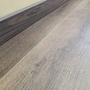 Виниловый SPC ламинат Richfloor Capital Дуб Оникс